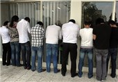 35 دختر و پسر در پارتی شبانه در قزوین دستگیر شدند/اجرای حکم 99 ضربه شلاق برای مجرمان