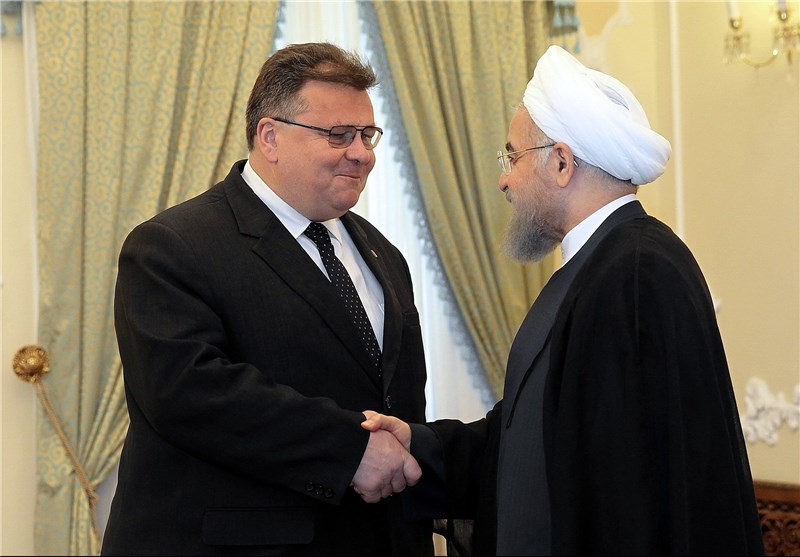 Iran, Lithuania Urge Development of Ties