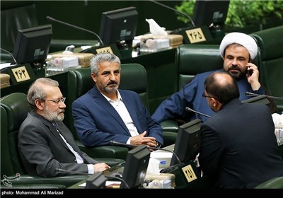 انتخاب رئیس موقت مجلس شورای اسلامی