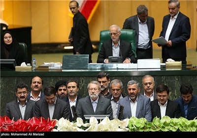 انتخاب رئیس موقت مجلس شورای اسلامی