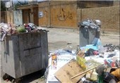 بوی تعفن زباله در خیابان‌های ایذه/مشکل قدیمی جمع‌آوری زباله‌ها برای مردم رنج آور شده است