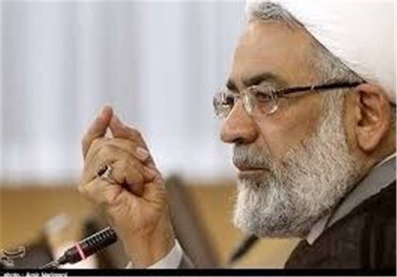 المدعی العام فی ایران یصدر قرارا بالتحقیق بمحاولة اغتیال النائب فلاحت بیشه
