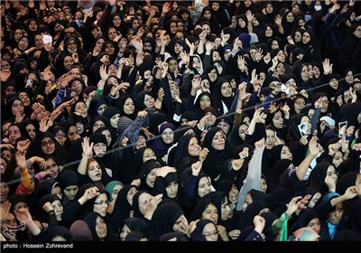 Iran Renews Allegiance to Imam Khomeini’s Ideals