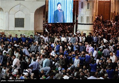 Iran Renews Allegiance to Imam Khomeini’s Ideals