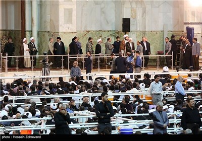 Iran Renews Allegiance to Imam Khomeini’s Ideals