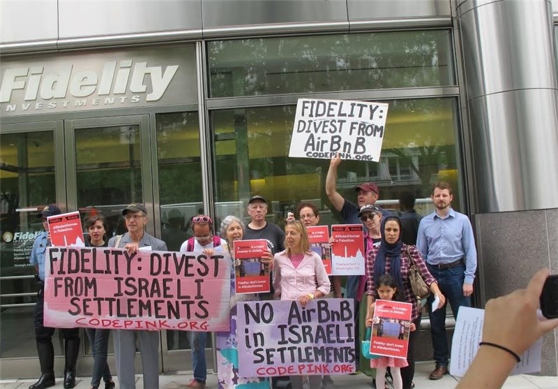 تجمع اعتراضی فعالین آمریکایی به سرمایه‌گذاری شرکت‌های املاک در سرزمین‌های اشغالی فلسطین+عکس