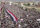 تظاهرات گسترده مردم یمن در اعتراض به محاصره آمریکایی سعودی