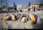 ورزش‌های ساحلی در یزد گسترش می‌یابد / اعتقاد خانواده‌های یزدی به اهمیت ورزش کم است