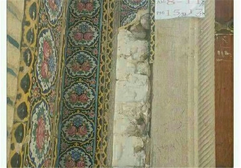 سرقت 5 کاشی هفت‌رنگ مسجد تاریخی نصیر شیراز / حفاظت بناهای تاریخی شیراز نیازمند اعتبار