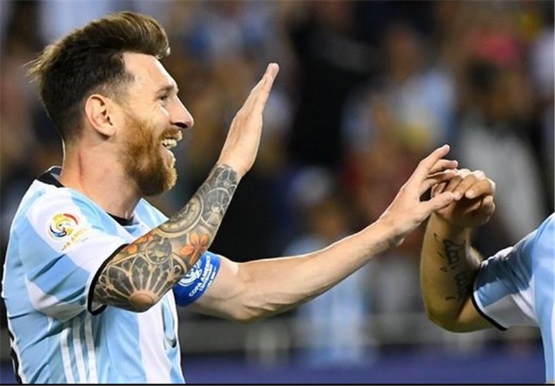 آرژانتین با هت‌تریک مسی به یک‌چهارم نهایی صعود کرد/ شیلی به سختی برد