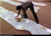 ارائه 3 هزار پرس غذا به زائران امام رضا (ع) توسط رستوران‌داران اصفهانی در ماه رمضان