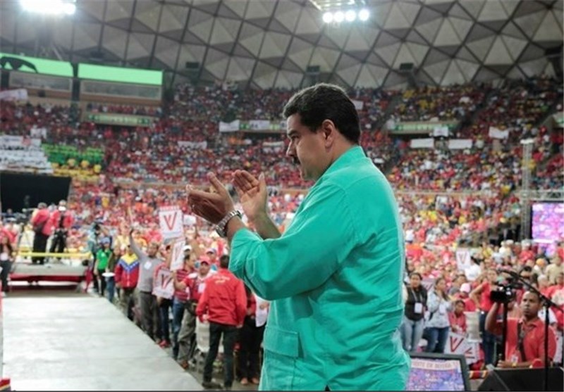 وعده مادورو برای برگزاری همه پرسی/ تلفات اعتراضات ونزوئلا به 62 نفر رسید