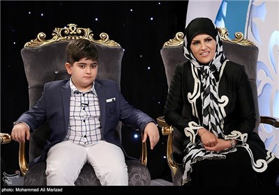 همسر و ماهور فرزند سالار عقیلی در نهمین شب برنامه تلویزیونی شیدایی