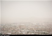 Dust Pollution Engulfs Iran’s Western Provinces