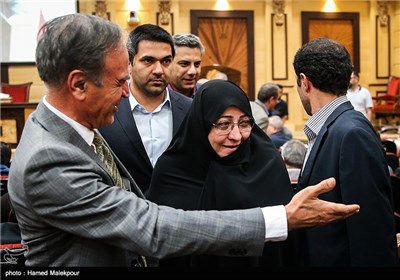 سهیلا جلودارزاده در نشست جمعی از نمایندگان مجلس دهم با نمایندگان اتاق بازرگانی ایران