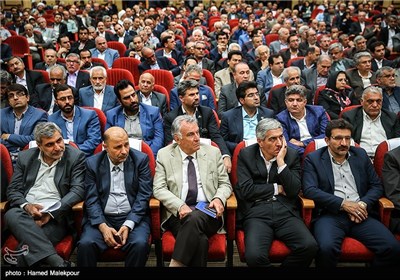 نشست جمعی از نمایندگان مجلس دهم با نمایندگان اتاق بازرگانی ایران