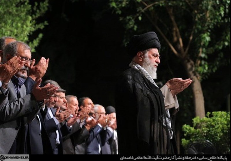 از غیبت «حمید» تا تابلویی از احمد متوسلیان که به رهبر انقلاب تقدیم شد + عکس