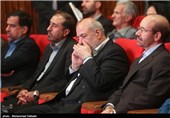 حمید چیت چیان وزیر نیرو در مراسم اختتامیه دومین جشنواره گزارش یک نگرانی