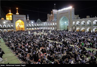 Iranian Worshippers Hold Vigil at Imam Reza Shrine in Mashhad