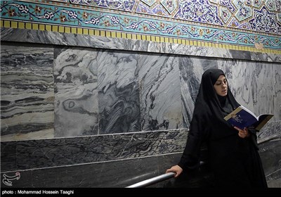 Iranian Worshippers Hold Vigil at Imam Reza Shrine in Mashhad