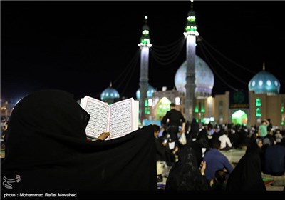 مراسم احیای شب نوزدهم ماه رمضان در مسجد جمکران
