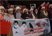 تجمع علیه سلب تابعیت «شیخ عیسی قاسم» مقابل سفارت بحرین در بغداد