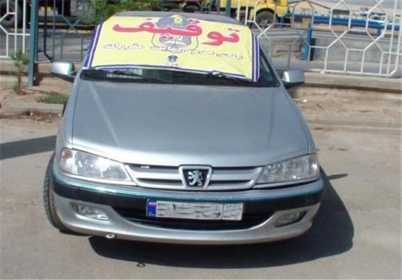 اردبیل|کشف دلارهای تقلبی از یک دستگاه خودرو در پارس‌آباد