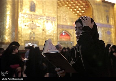 Muslims in Iraq’s Holy City of Najaf Observe Laylat al-Qadr