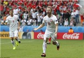 برتری لهستان مقابل سوئیس در نیمه نخست