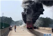 مرگ 30 مسافر در آتش‌سوزی اتوبوس گردشگری