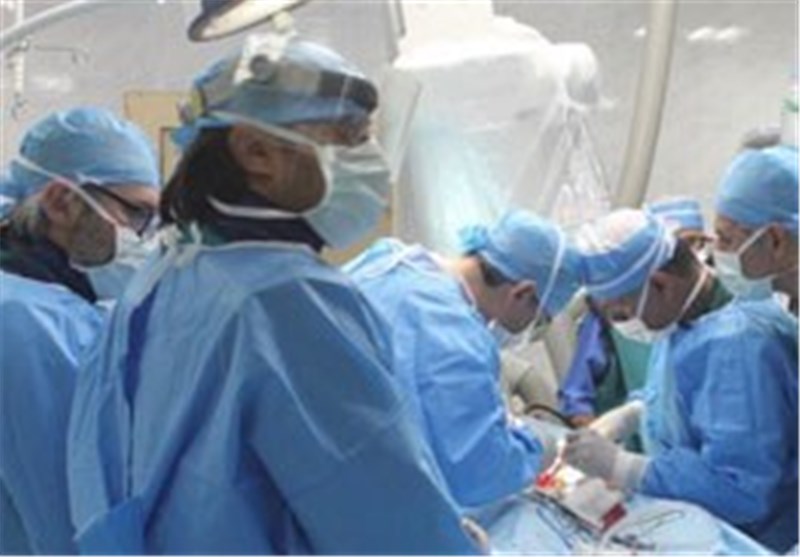 12 عمل جراحی افتادگی ارگان‌های لگن با حضور پزشکان بین‌المللی انجام شد