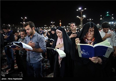 مراسم احیاء لیلة‌ القدر الثانیة- في العتبة الرضویة