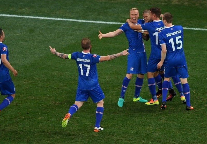 ایسلند در نیمه نخست سه‌شیر را غافلگیر کرد