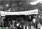اصفهان و نقش مردم نصف‌جهان در قیام خونین 15 خرداد/ بزرگانی که همه از انقلاب خاطره دارند