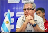 خولیو ولاسکو سرمربی تیم ملی والیبال آرژانتین در نشست خبری هفته سوم لیگ جهانی والیبال