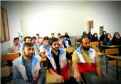 735 امدادگر در جمعیت هلال احمر گنبدکاووس آموزش دیدند