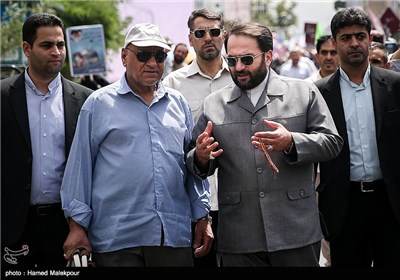 حضور امیر فرزاد اسماعیلی فرمانده قرارگاه پدافند هوایی خاتم‌الانبیاء در راهپیمایی روز قدس - تهران