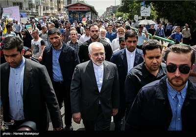 حضور محمدجواد ظریف وزیر امور خارجه در راهپیمایی روز قدس - تهران