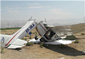 سقوط هواپیمای آموزشی در نظرآباد یک کشته و یک مصدوم برجای گذاشت + تصاویر