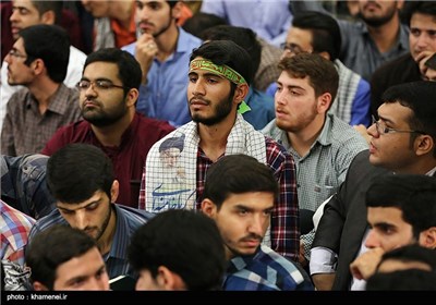 Leader Ayatollah Khamenei Receives Iranian University Students