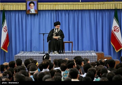 Leader Ayatollah Khamenei Receives Iranian University Students