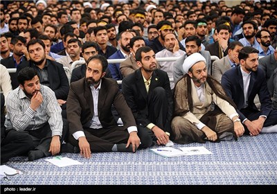 Leader Ayatollah Khamenei Receives Iranian University Students