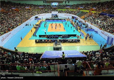 Iran Volleyball Suffers Loss in Straight Sets against Italy