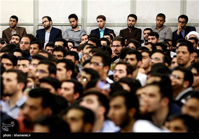 Leader Ayatollah Khamenei Receives Iranian University Students