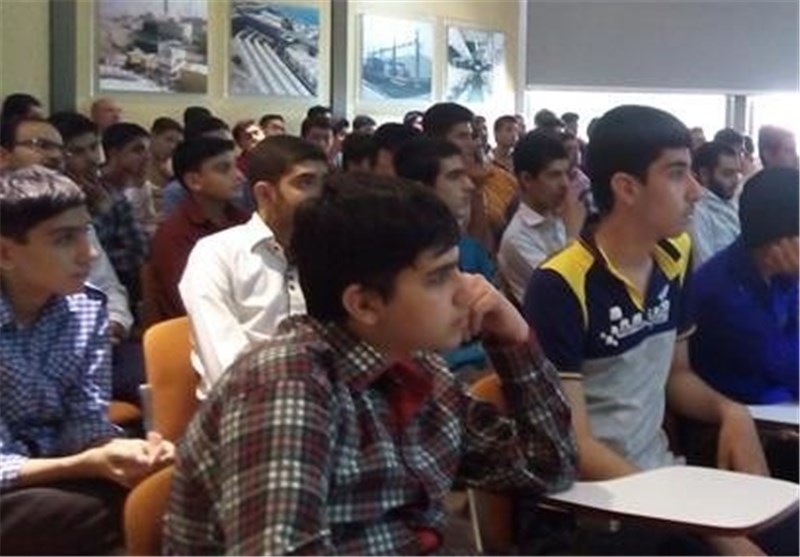 معاون استاندار بوشهر: طرح‌های تقویت بنیه علمی دانش‌آموزان‌ اجرا می‌شود