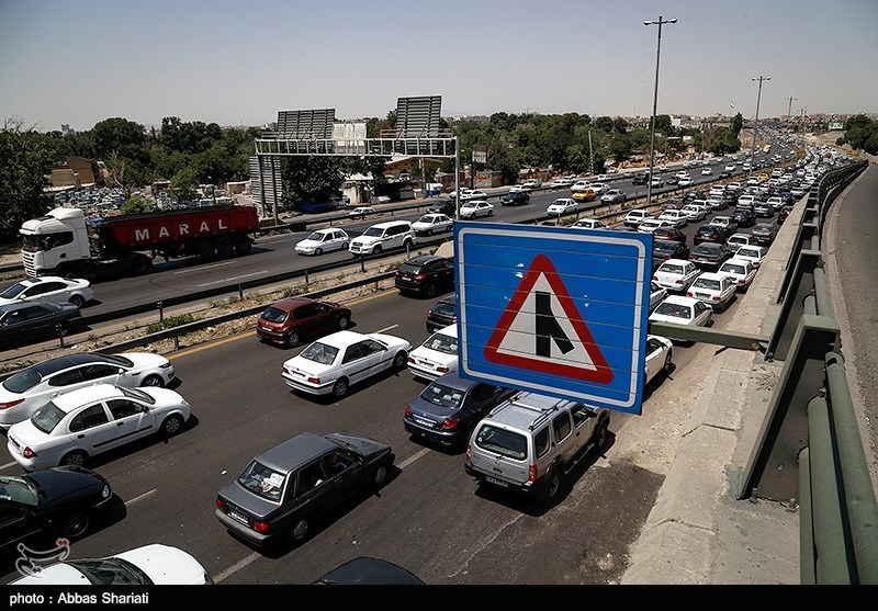 مصائب ترافیکی در هسته درمانی مشهد ادامه دارد/ کمبود پارکینگ محسوس است
