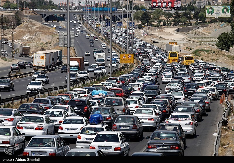 محور رودبار-منجیل ترافیکی سنگین اما روان دارد/تمام محورهای استان گیلان برای خوردوهای شخصی باز است