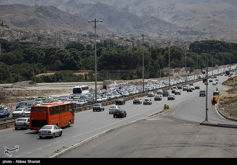 ترافیک در جاده‌های استان سمنان روان است/تردد پرحجم در محور مواصلاتی تهران ـ مشهد