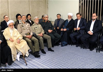 Leader Meets Envoys of Muslim Countries, Iranian Officials