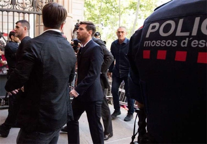 فوتبالیست‌هایی که حبس، مجازات خلاف‌هایشان شد/ مسی نفر هفدهم لیست + تصاویر